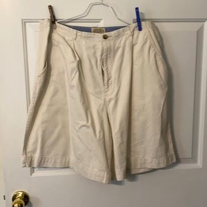 St John’s Bay Pleated Shorts 20W